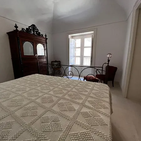 Palazzo Triolo - Dimora Di Charme Bed & Breakfast Corleone