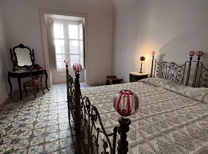 Alojamento de Acomodação e Pequeno-almoço Palazzo Triolo - Dimora Di Charme